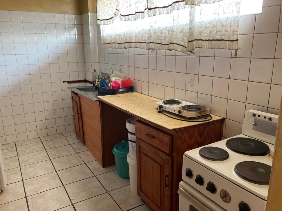 2 Bedroom Property for Sale in Pretoria West Gauteng