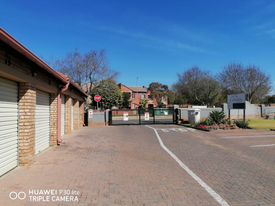 To Let 2 Bedroom Property for Rent in Equestria Gauteng
