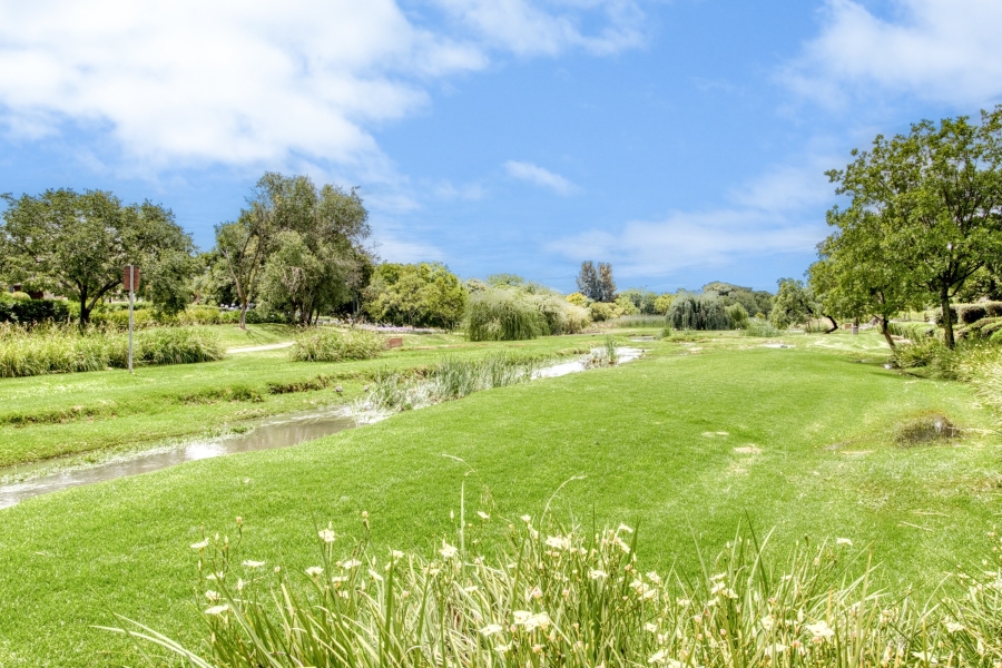 6 Bedroom Property for Sale in Fourways Gardens Gauteng