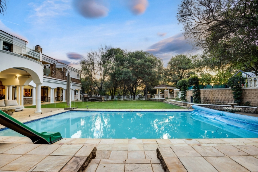 6 Bedroom Property for Sale in Dainfern Golf Estate Gauteng