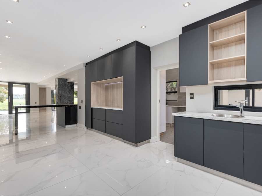 4 Bedroom Property for Sale in Dainfern Golf Estate Gauteng