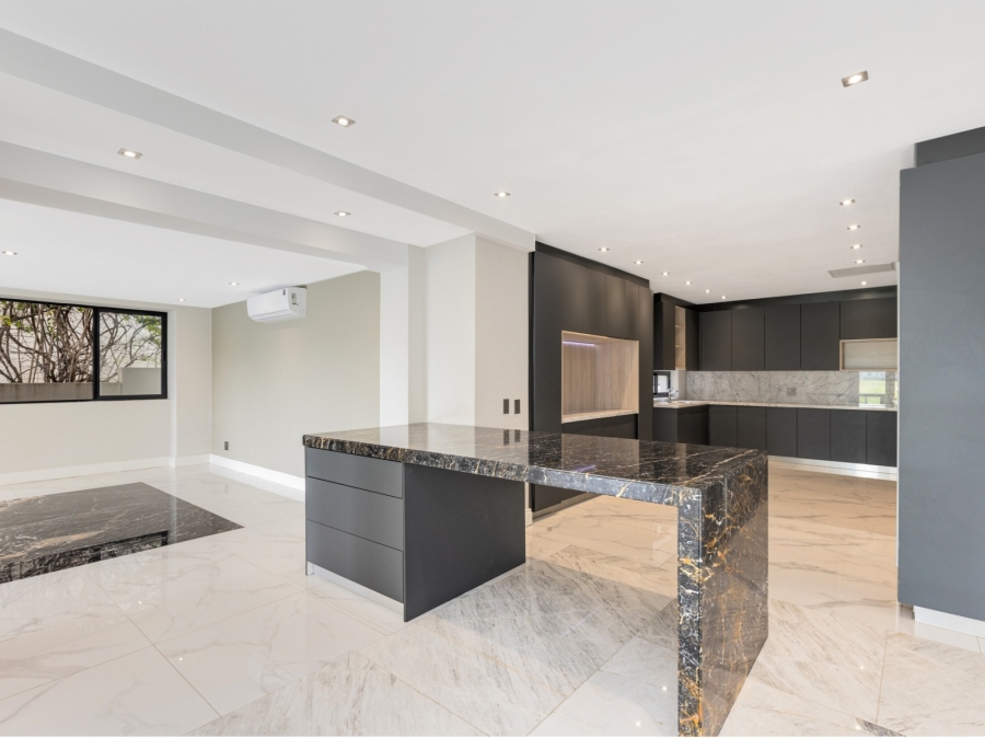 4 Bedroom Property for Sale in Dainfern Golf Estate Gauteng