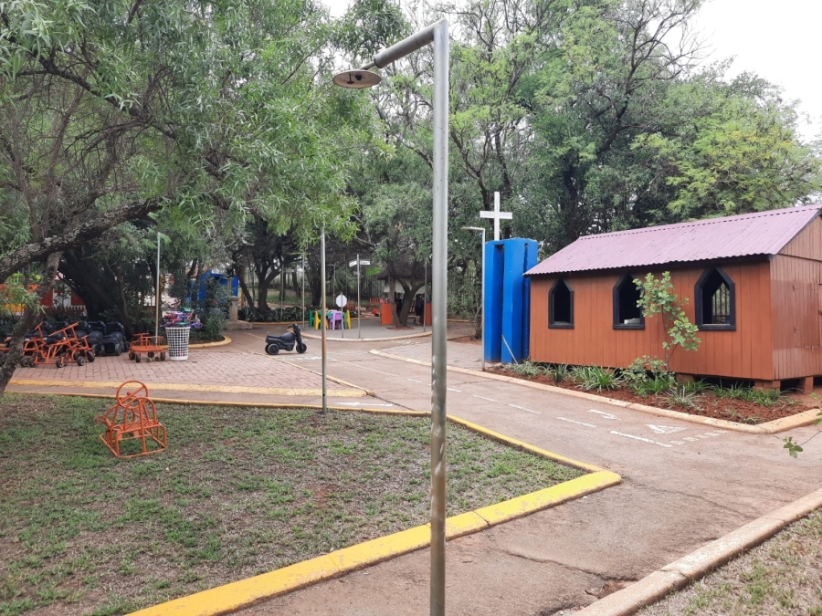 Commercial Property for Sale in Kameeldrift East Gauteng