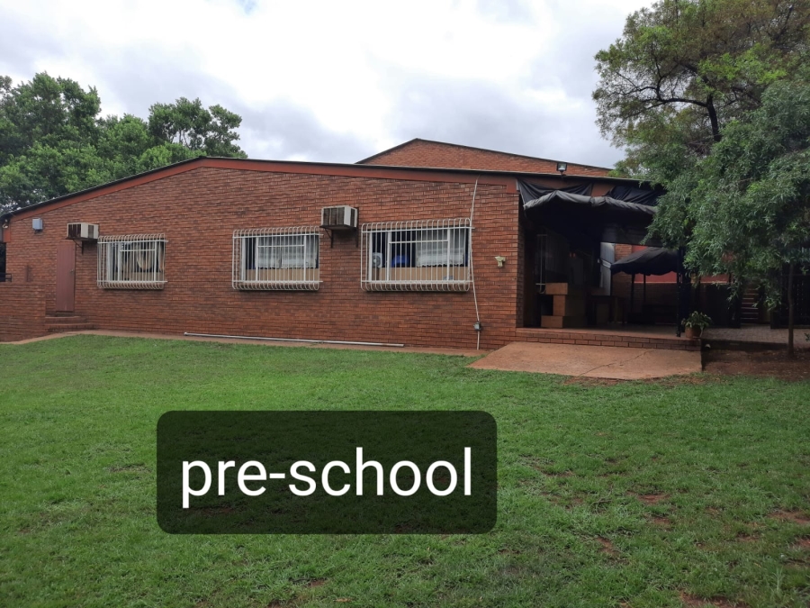 Commercial Property for Sale in Kameeldrift East Gauteng