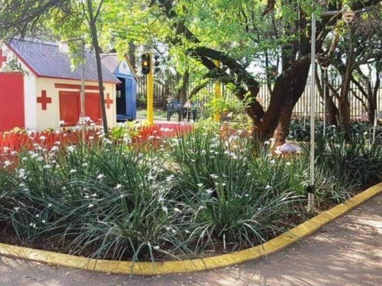 Commercial Property for Sale in Kameeldrift East Gauteng