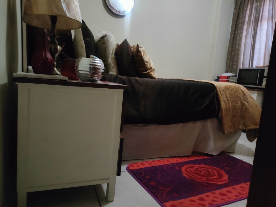 2 Bedroom Property for Sale in Silverton Gauteng