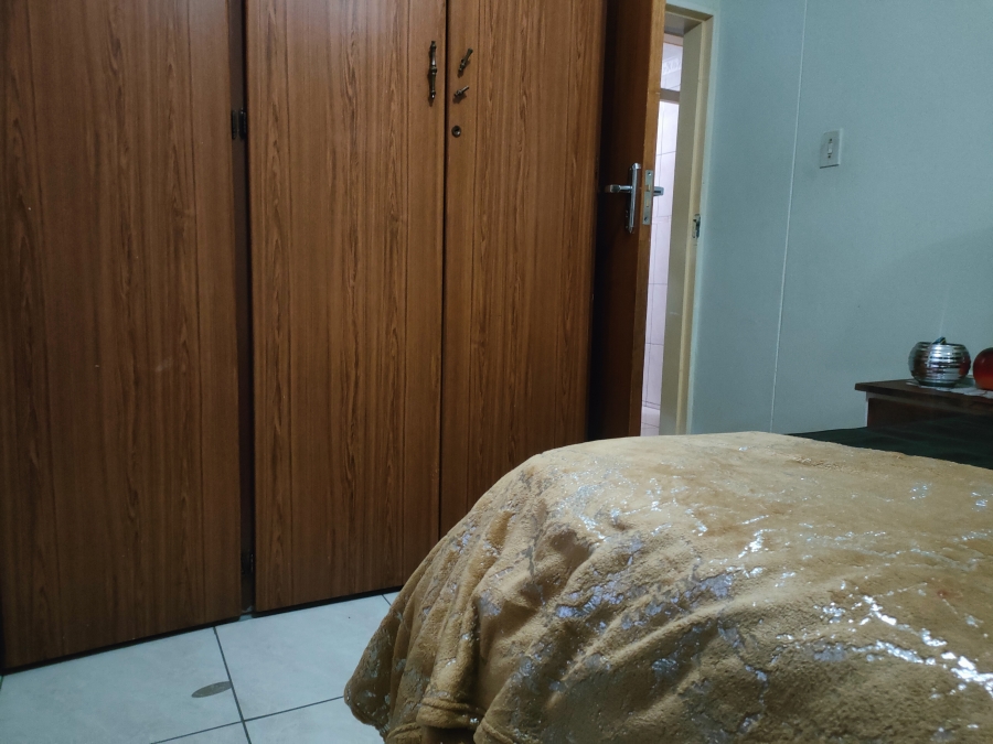 2 Bedroom Property for Sale in Silverton Gauteng