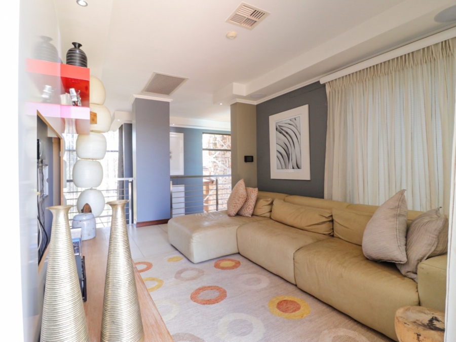 5 Bedroom Property for Sale in Northdene Gauteng