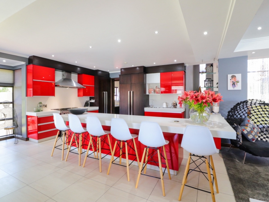 5 Bedroom Property for Sale in Northdene Gauteng