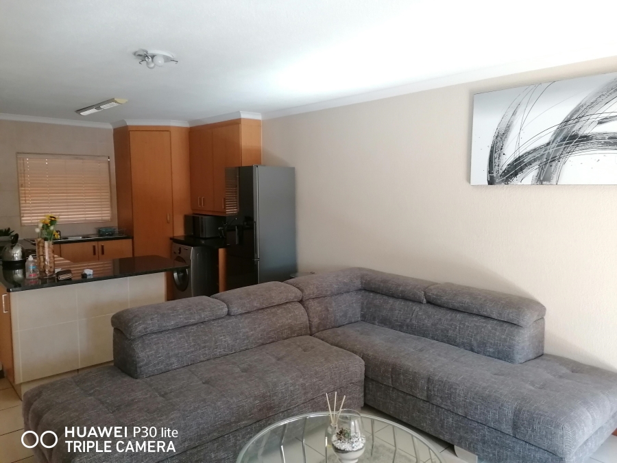 To Let 3 Bedroom Property for Rent in Willow Park Manor Gauteng