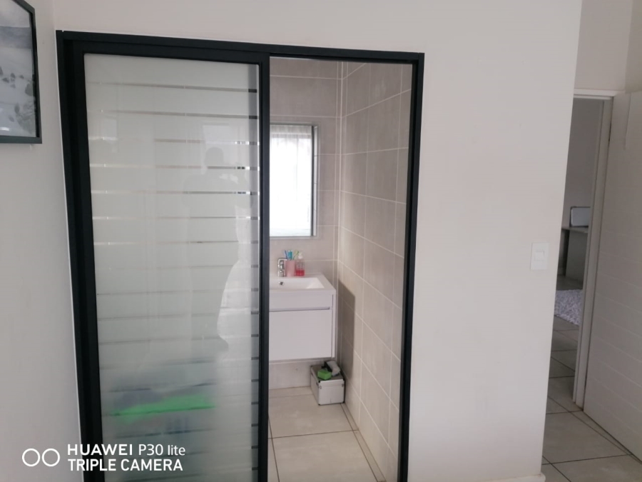 2 Bedroom Property for Sale in Willow Park Manor Gauteng