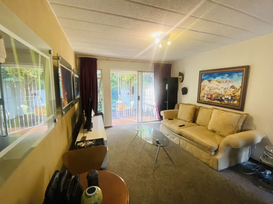 1 Bedroom Property for Sale in Strathavon Gauteng