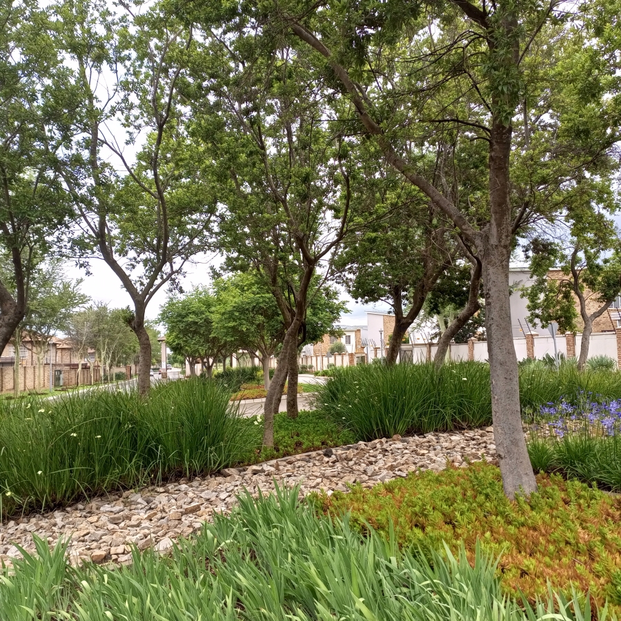 To Let 3 Bedroom Property for Rent in Oukraal Estate Gauteng