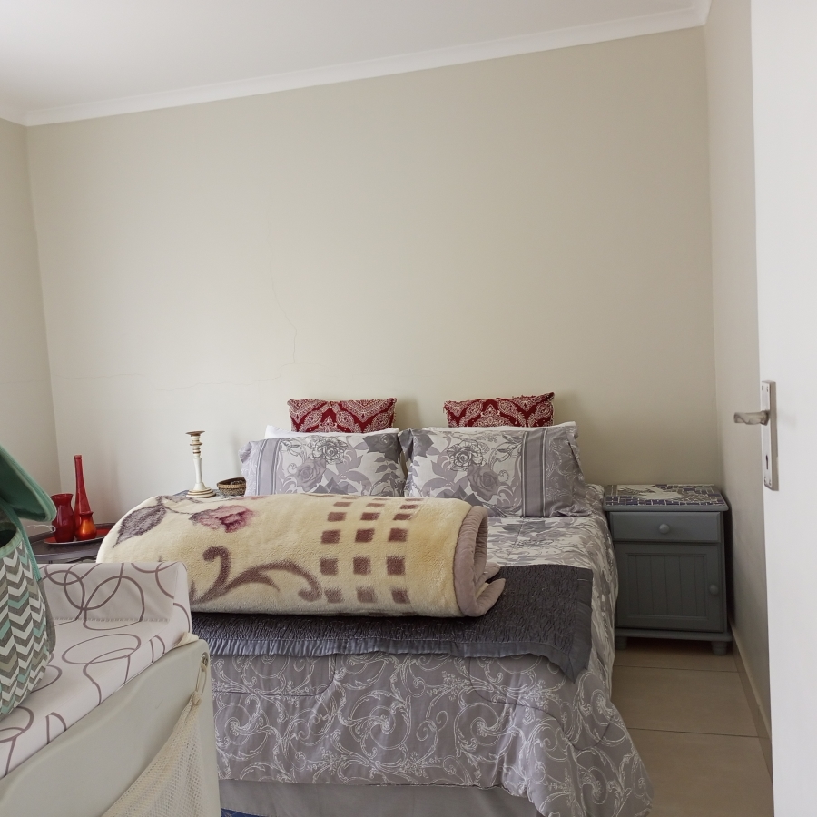 To Let 3 Bedroom Property for Rent in Oukraal Estate Gauteng