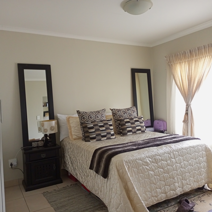 To Let 3 Bedroom Property for Rent in Oukraal Estate Gauteng
