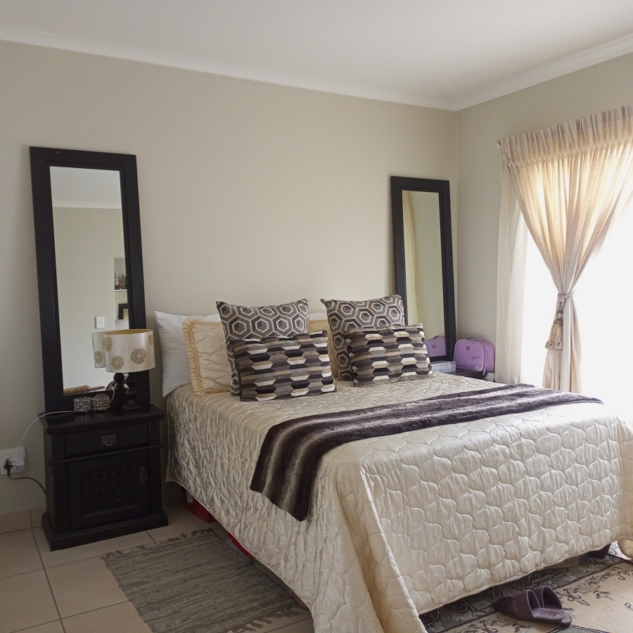 To Let 3 Bedroom Property for Rent in Oukraal Estate Gauteng