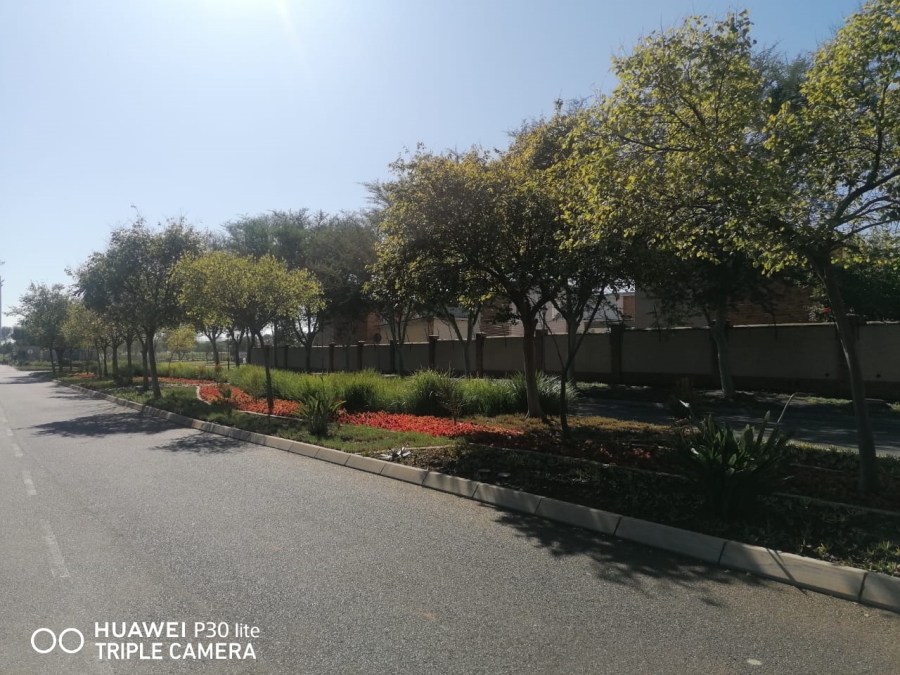 To Let 3 Bedroom Property for Rent in Oukraal Estate Gauteng