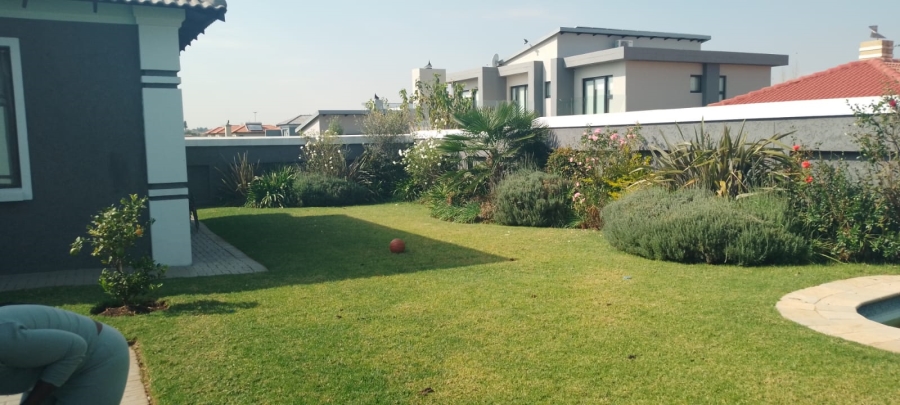 4 Bedroom Property for Sale in Helderwyk Gauteng