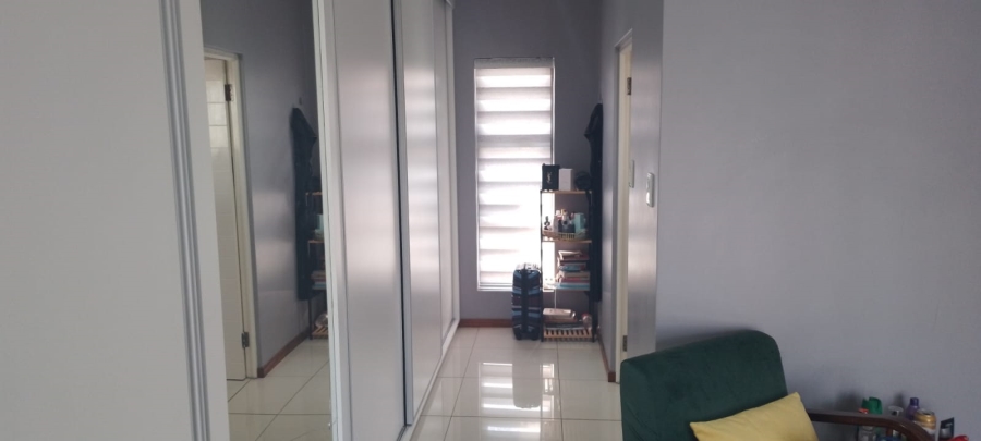 4 Bedroom Property for Sale in Helderwyk Gauteng