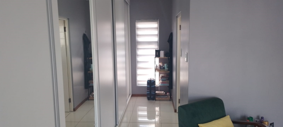 4 Bedroom Property for Sale in Helderwyk Gauteng