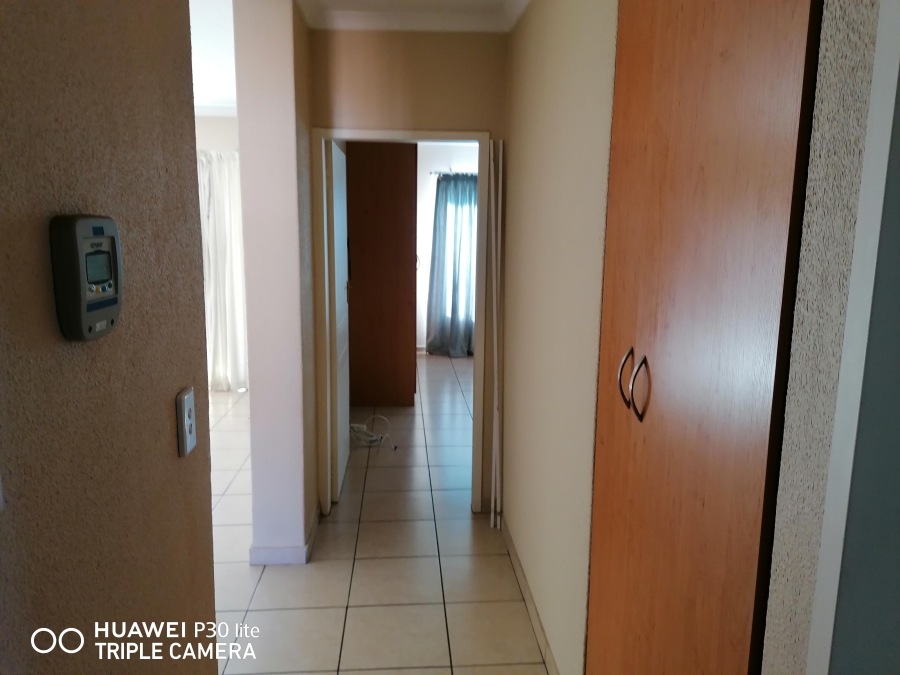 2 Bedroom Property for Sale in Willow Park Manor Gauteng
