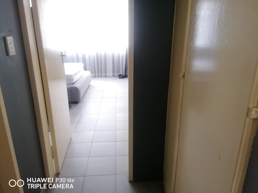 2 Bedroom Property for Sale in Silverton Gauteng