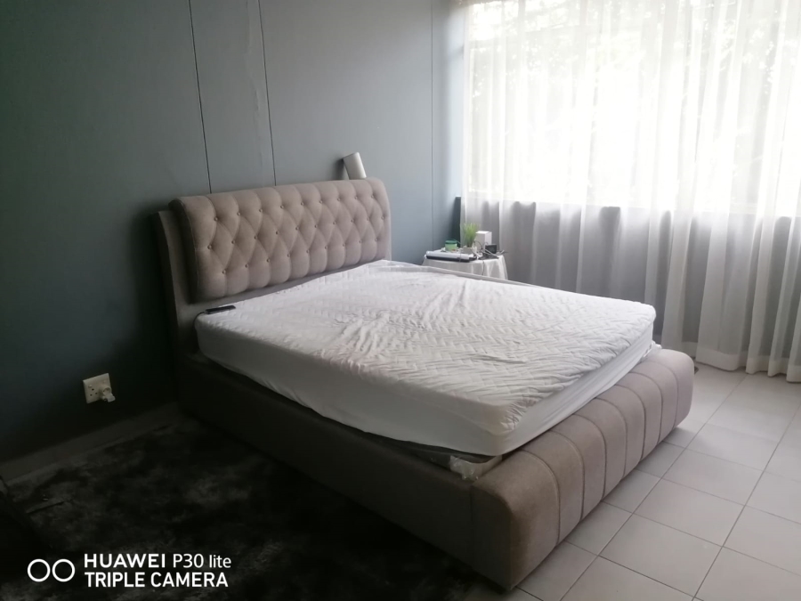 2 Bedroom Property for Sale in Silverton Gauteng