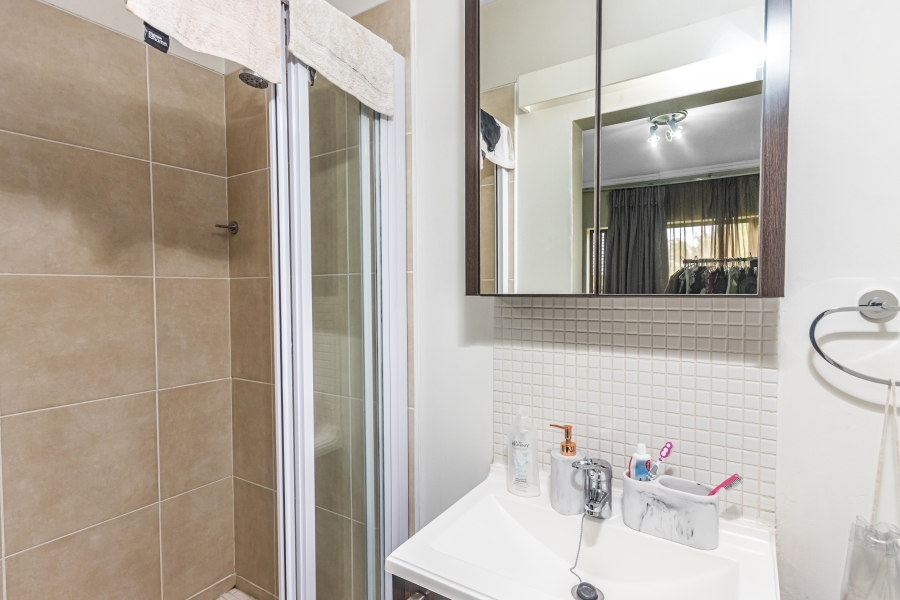 2 Bedroom Property for Sale in Fourways Gauteng