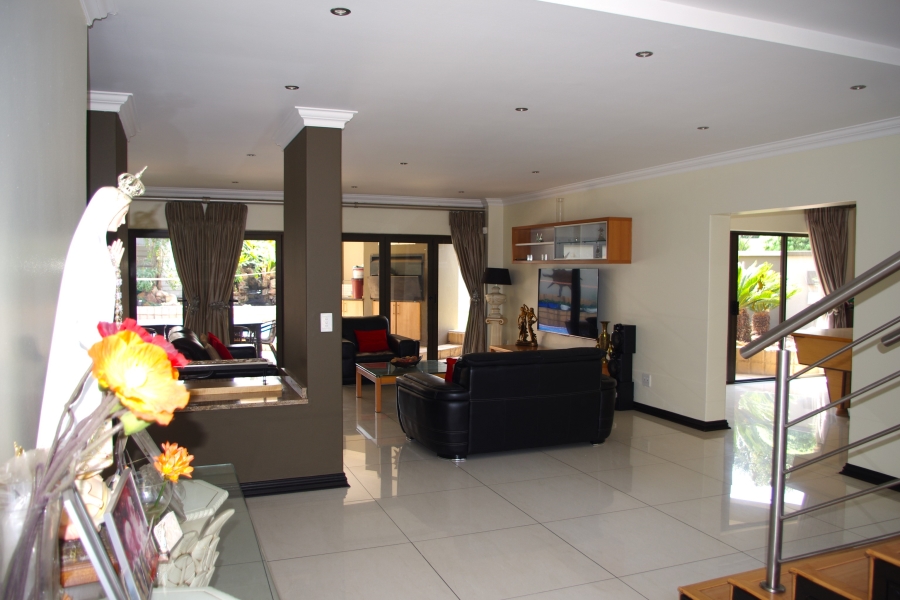6 Bedroom Property for Sale in Sunward Park Gauteng