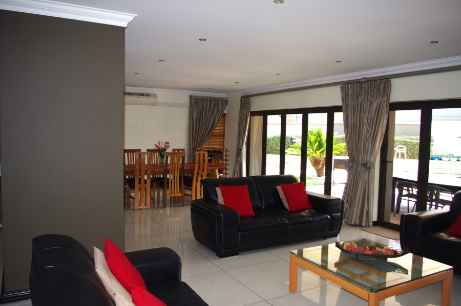 6 Bedroom Property for Sale in Sunward Park Gauteng