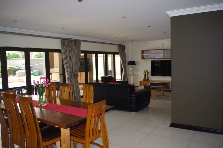 6 Bedroom Property for Sale in Sunward Park Gauteng