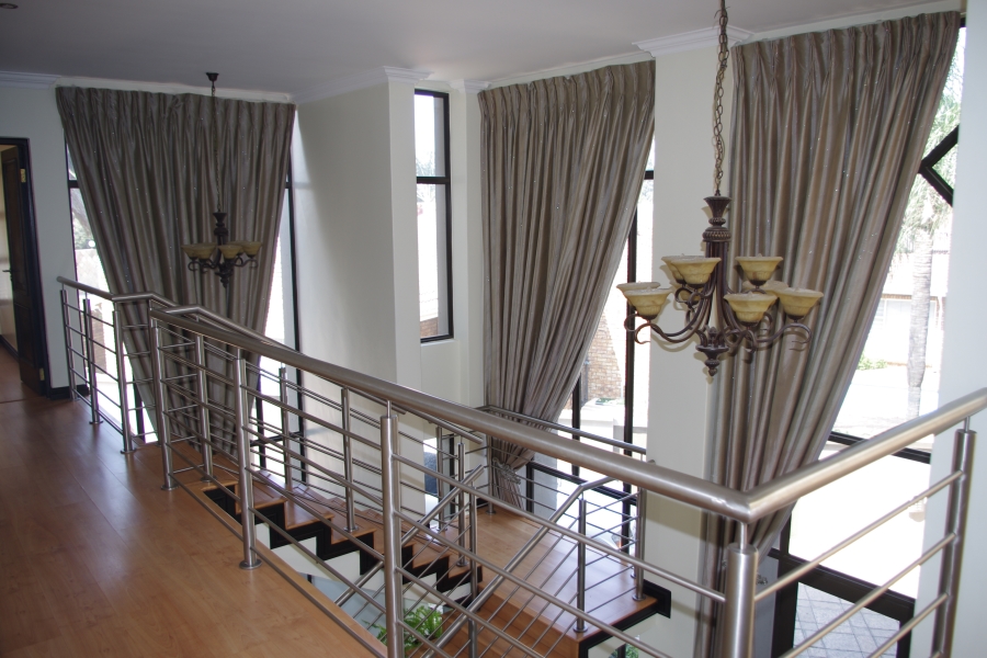 6 Bedroom Property for Sale in Sunward Park Gauteng