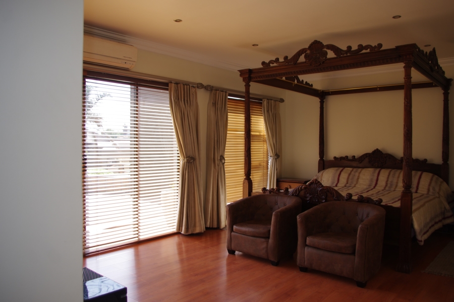 6 Bedroom Property for Sale in Sunward Park Gauteng