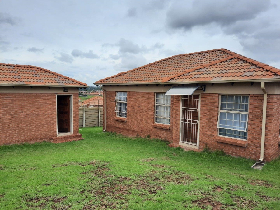 3 Bedroom Property for Sale in Thatch Hill Estate Gauteng