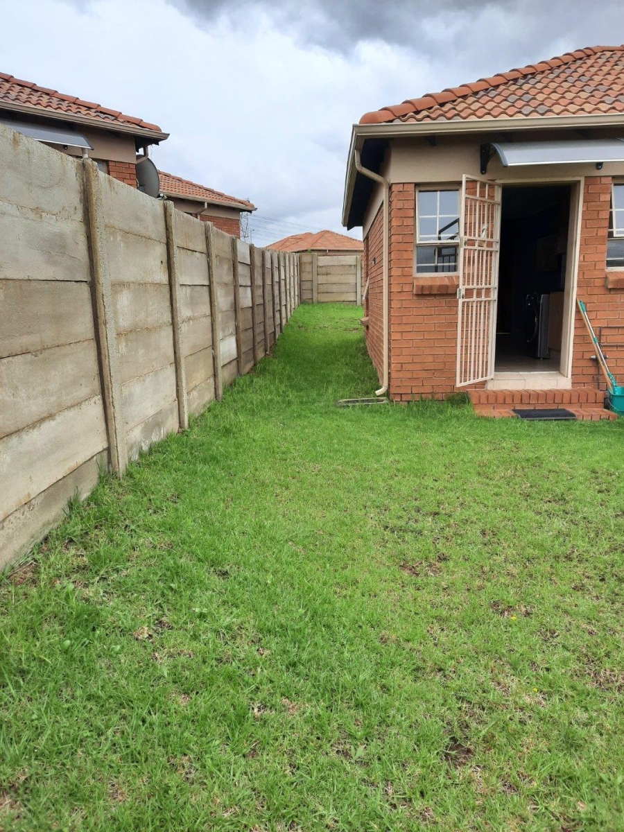 3 Bedroom Property for Sale in Thatch Hill Estate Gauteng