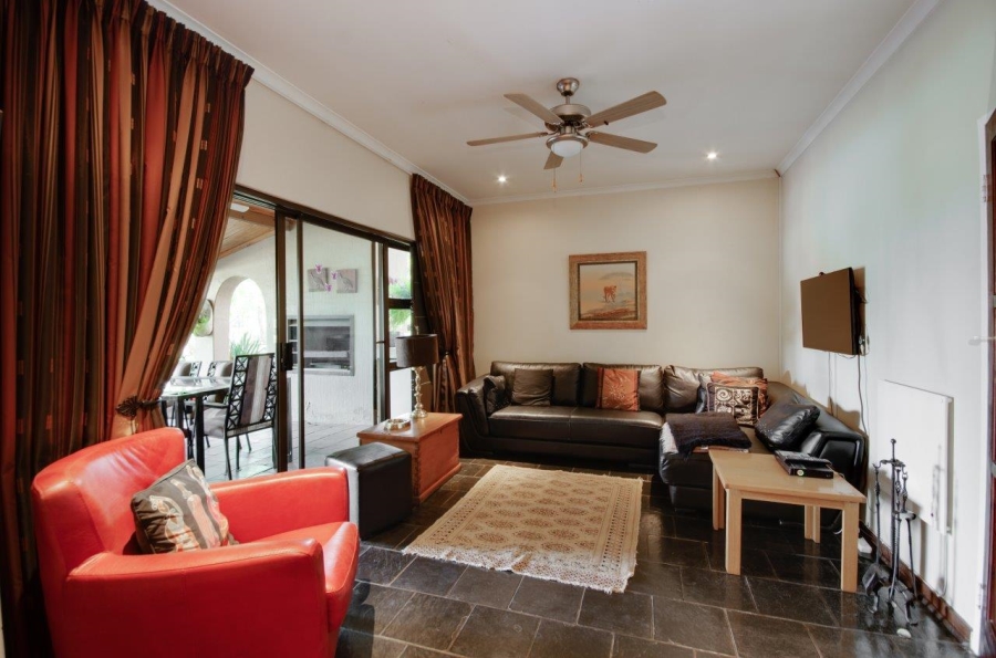 4 Bedroom Property for Sale in Blue Hills AH Gauteng