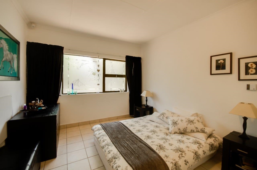 4 Bedroom Property for Sale in Blue Hills AH Gauteng