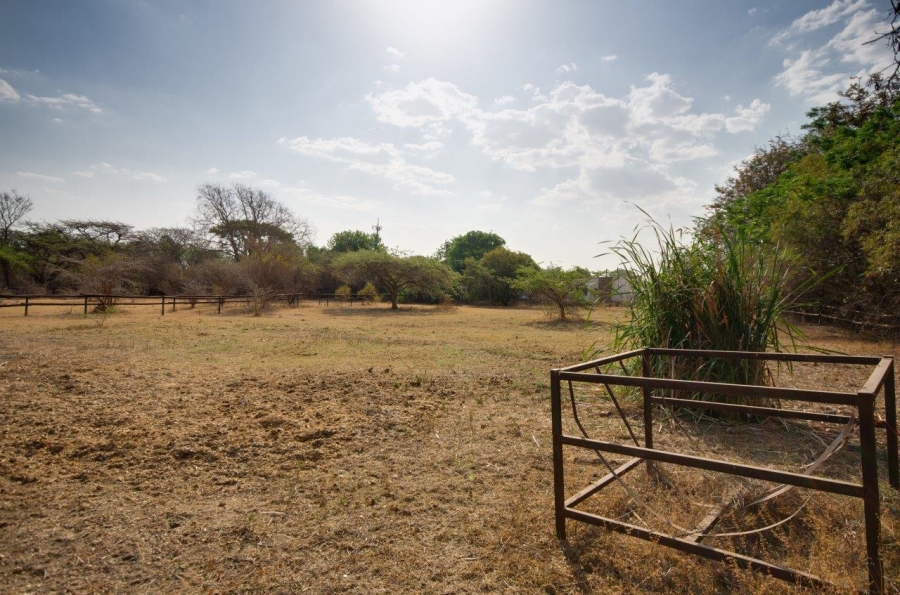 4 Bedroom Property for Sale in Blue Hills AH Gauteng