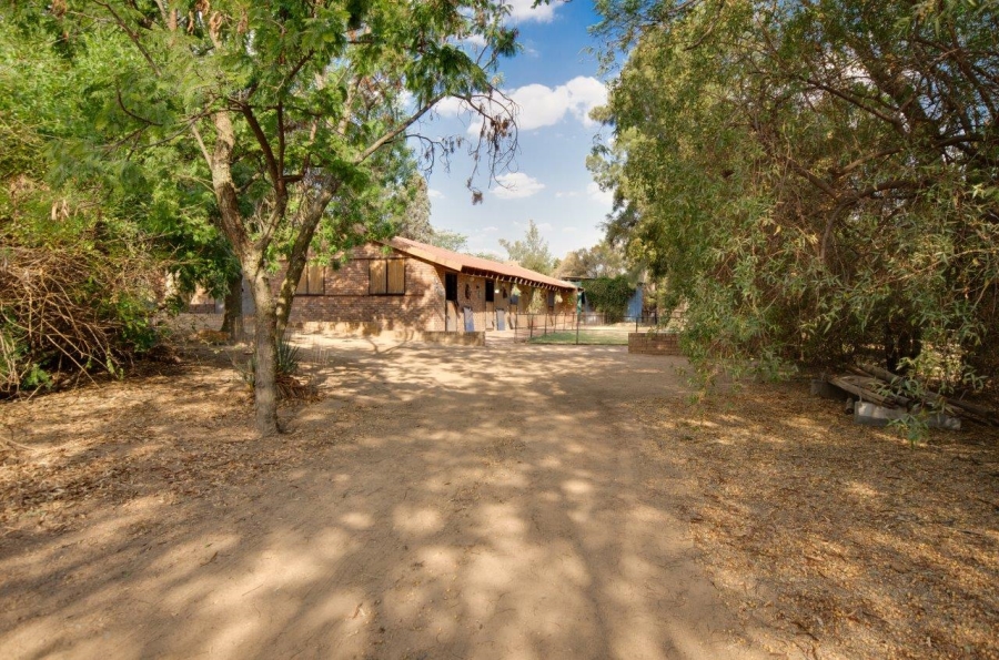 4 Bedroom Property for Sale in Blue Hills AH Gauteng