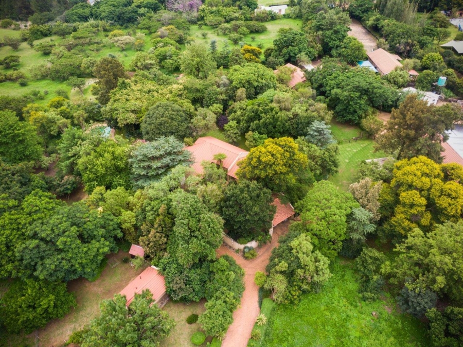 4 Bedroom Property for Sale in Blue Hills AH Gauteng