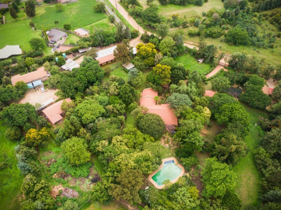 4 Bedroom Property for Sale in Blue Hills AH Gauteng