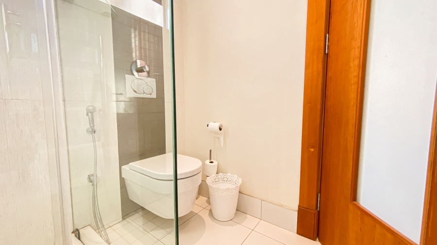 7 Bedroom Property for Sale in Saddlebrook Estate Gauteng