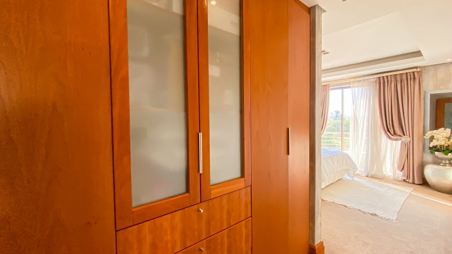 7 Bedroom Property for Sale in Saddlebrook Estate Gauteng