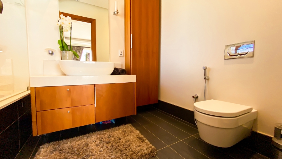 7 Bedroom Property for Sale in Saddlebrook Estate Gauteng