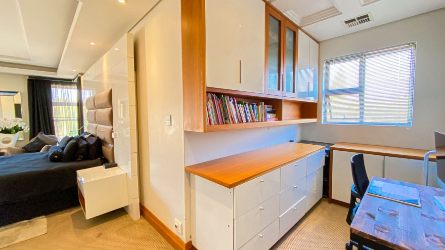 7 Bedroom Property for Sale in Saddlebrook Estate Gauteng