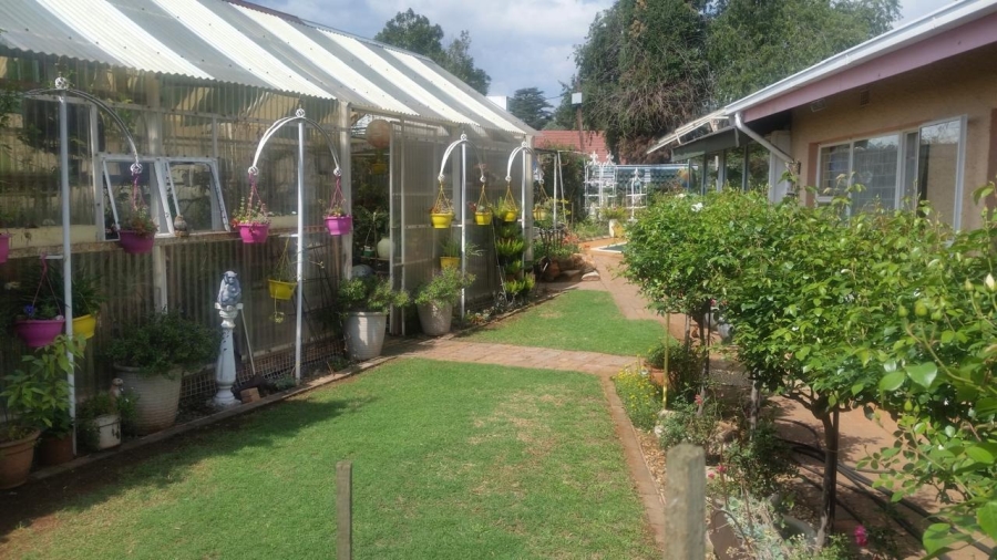 4 Bedroom Property for Sale in Kenleaf Gauteng
