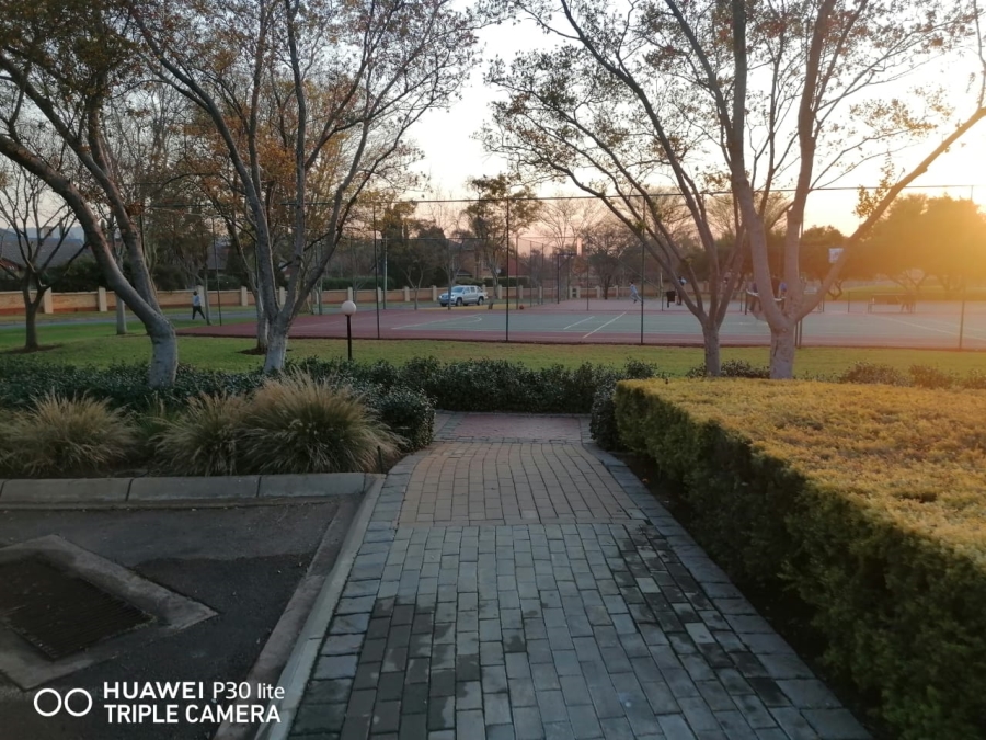 2 Bedroom Property for Sale in Equestria Gauteng