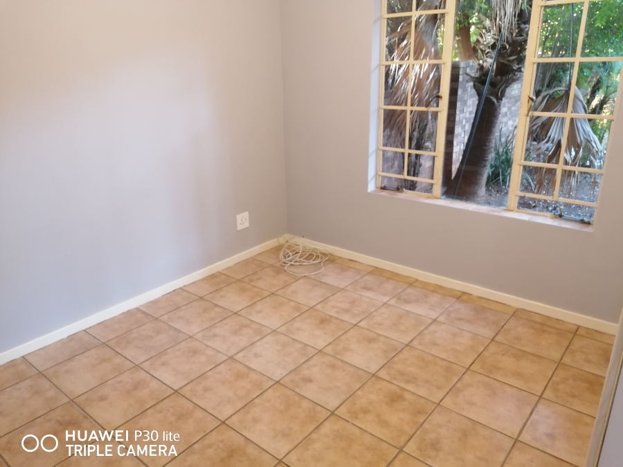 2 Bedroom Property for Sale in Equestria Gauteng