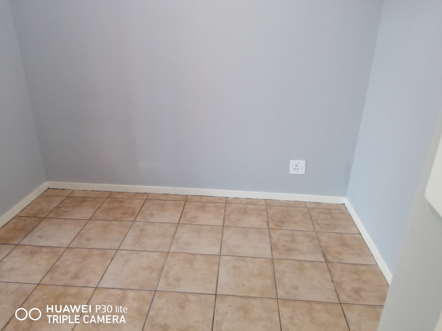 2 Bedroom Property for Sale in Equestria Gauteng