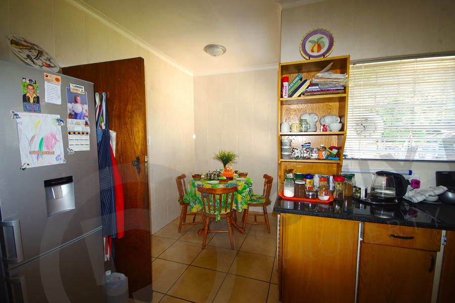 4 Bedroom Property for Sale in Kenleaf Gauteng